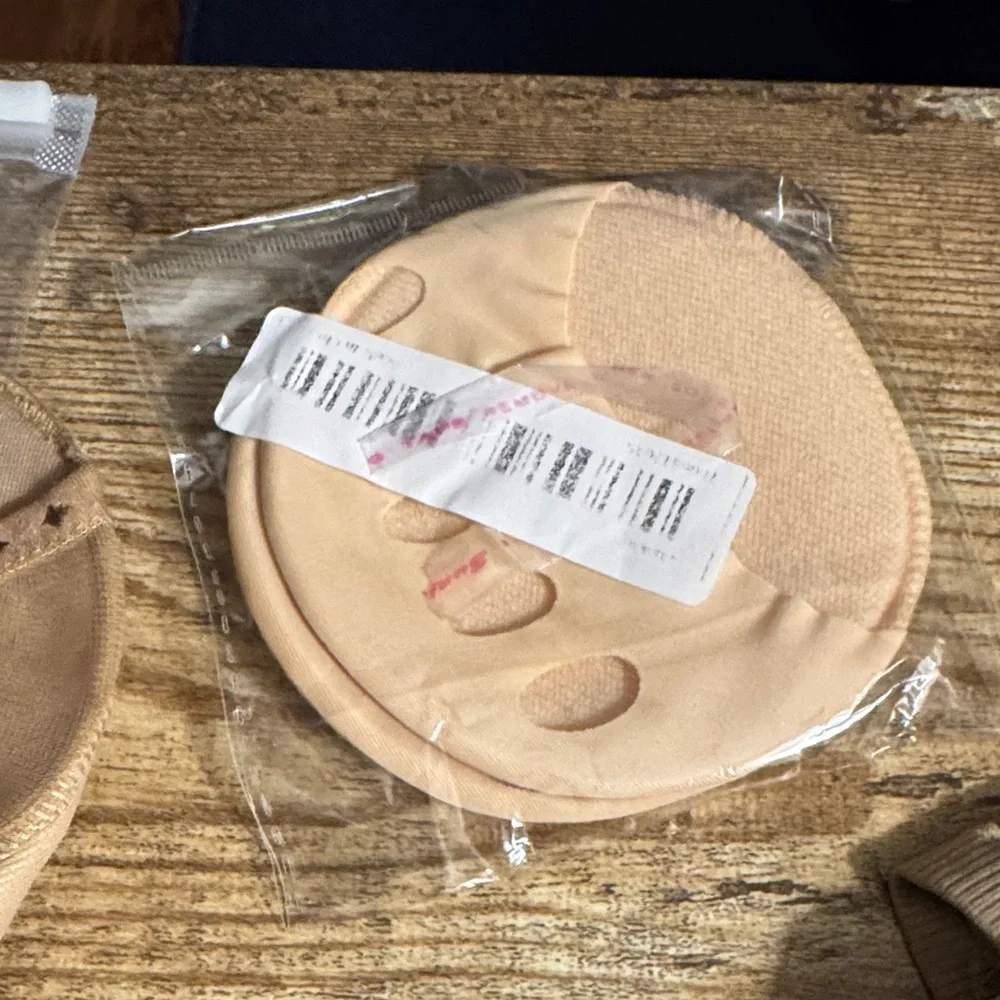 Beige Dance Foot Pads - Picture 5 of 6